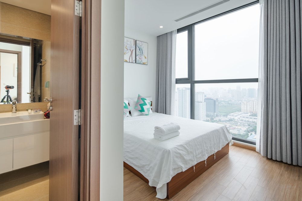 luxury apartment vinhomes skylake