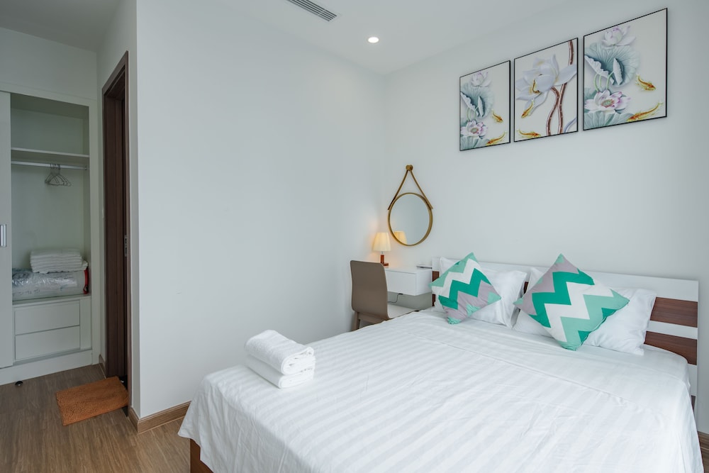 luxury apartment vinhomes skylake