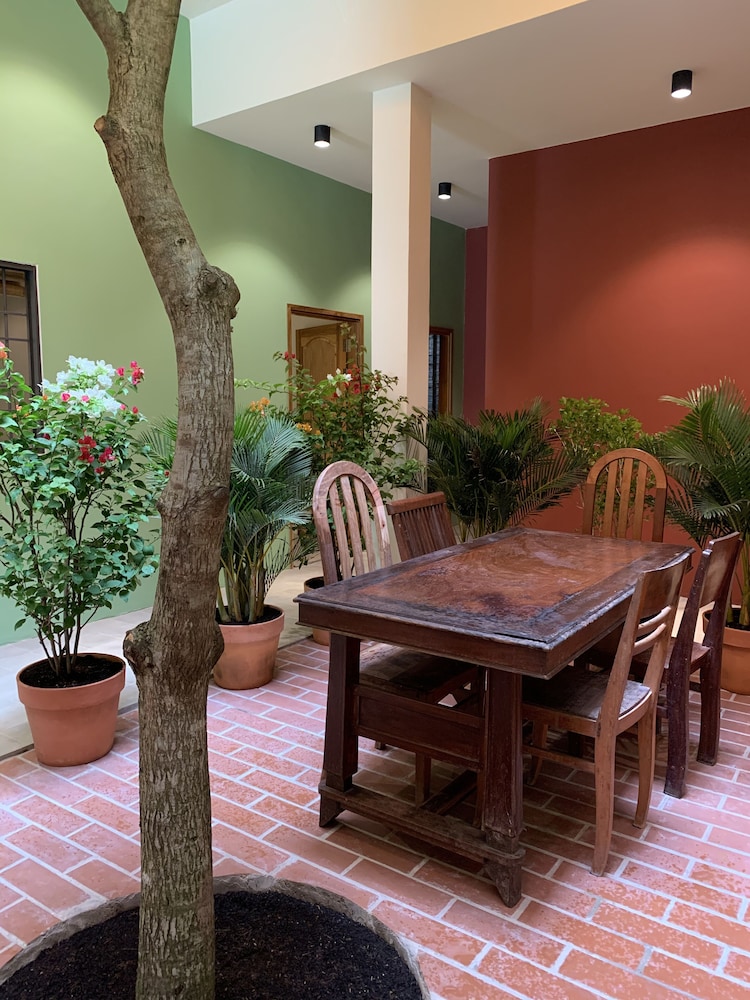 chi hieu homestay