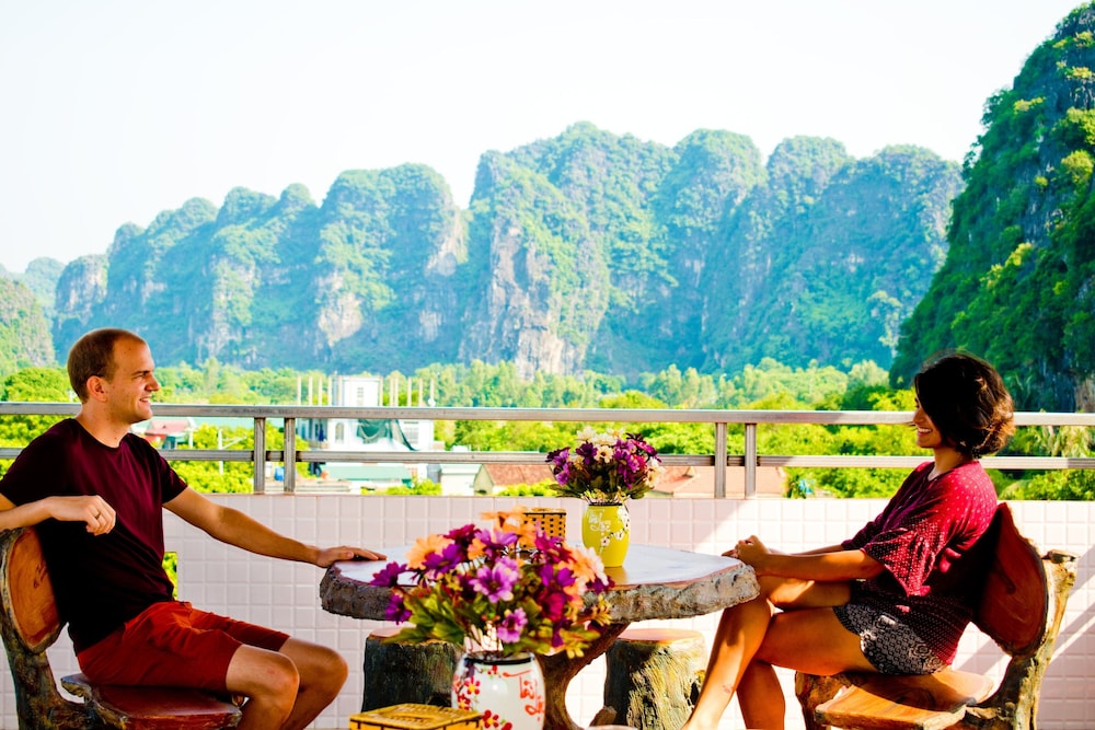 trang an mountain view homestay hostel