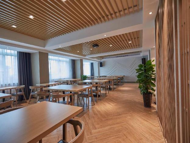 yiwu boman hotel