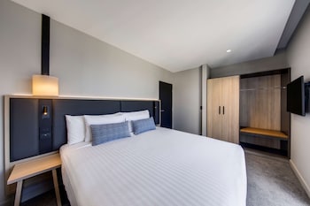 vibe hotel hobart