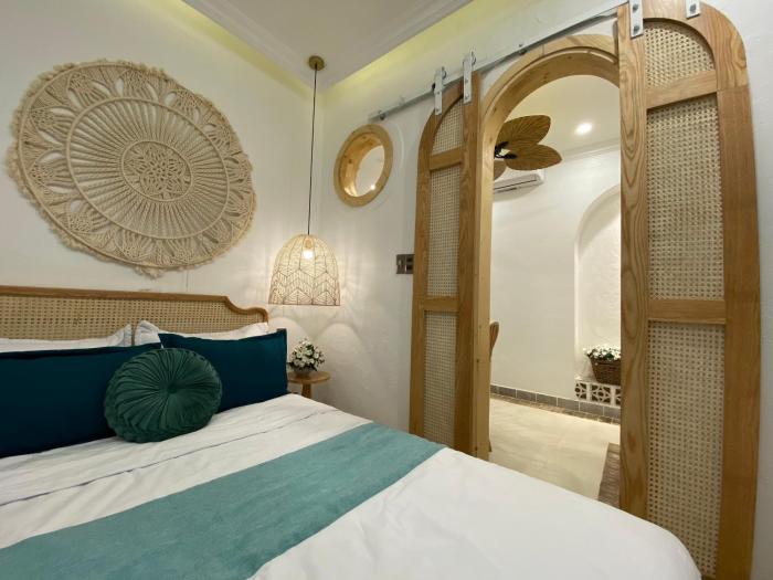 hue crown boutique hotel