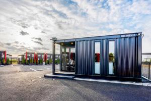 hotel r9 the yard ashikagafukutomi