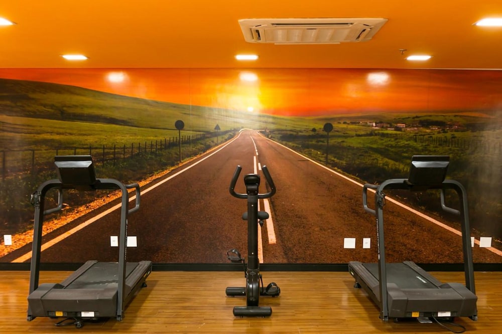 advanced hotel and flats