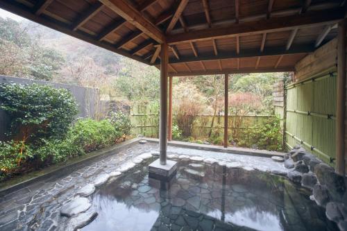 onsen guesthouse tsutaya hostel