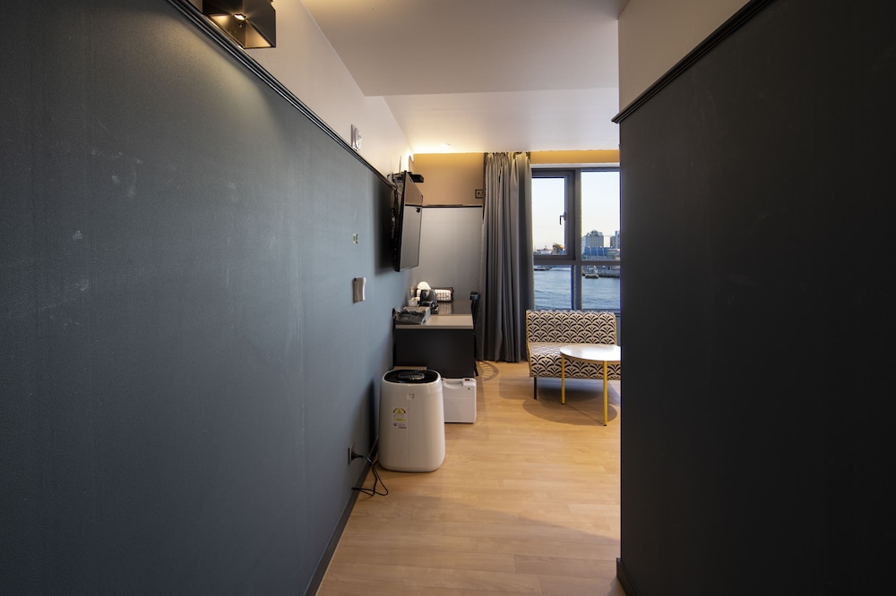 brown dot hotel jangsaengpo