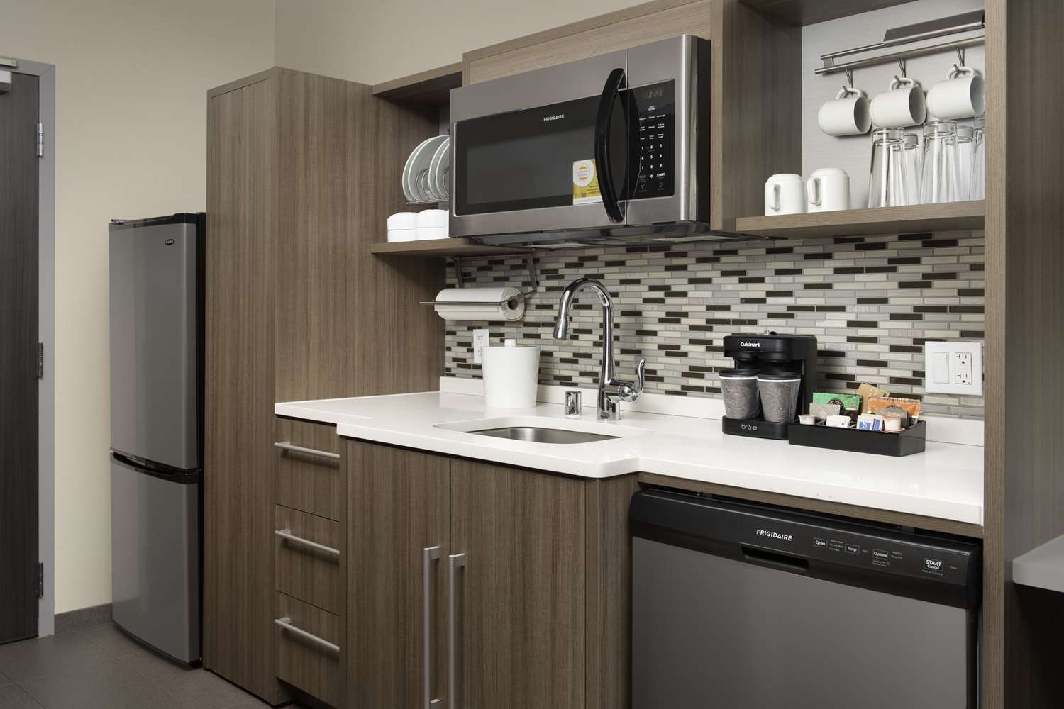 home2 suites by hilton clovis fresno airport