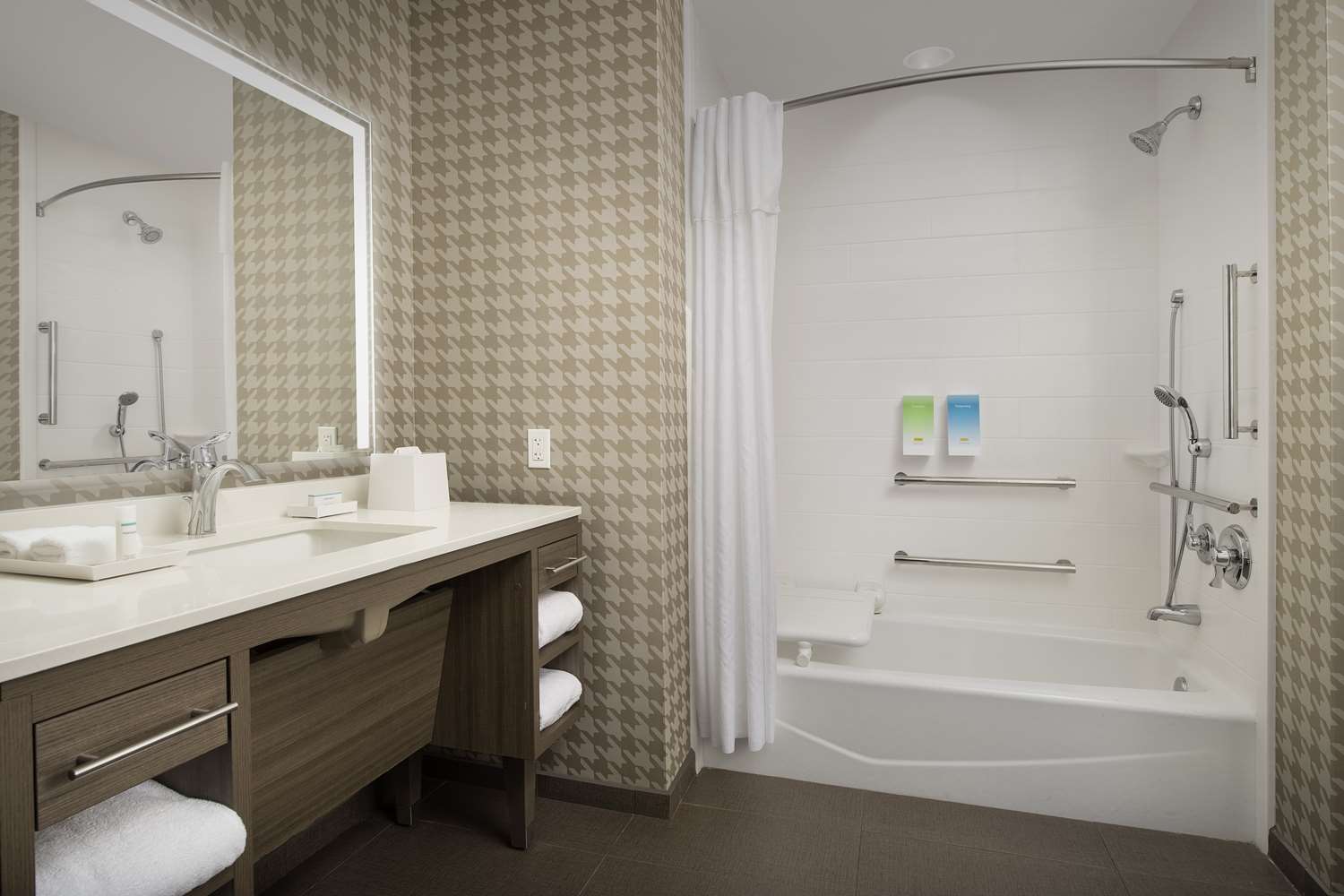home2 suites by hilton clovis fresno airport