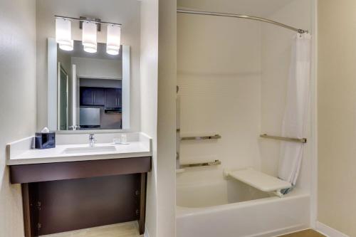 towneplace suites by marriott houston i 10 east