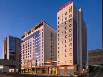 ibis jeddah city center