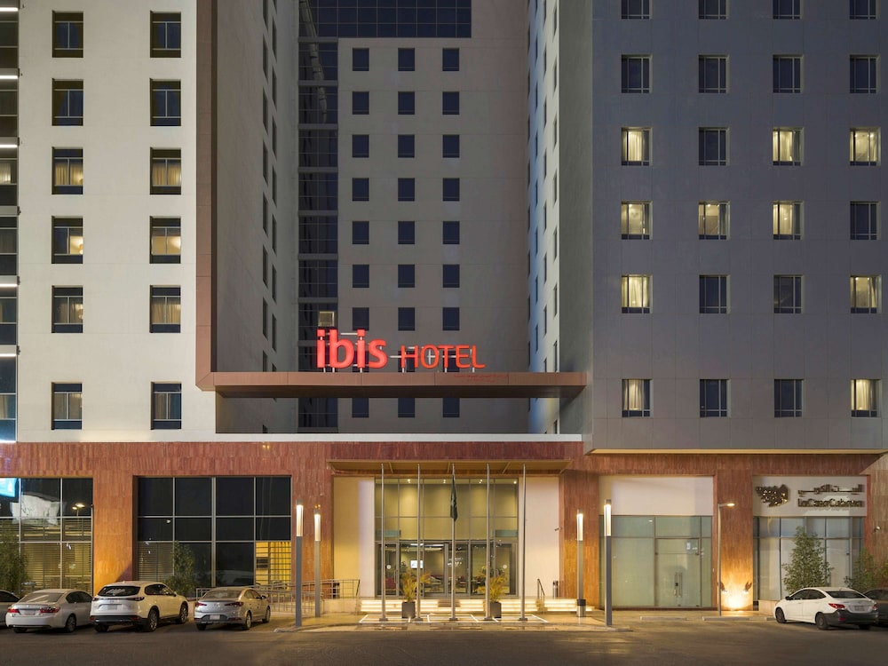ibis jeddah city center