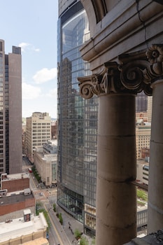 the industrialist hotel pittsburgh autograph collection