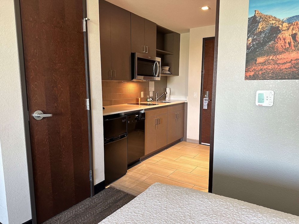 best western plus executive residency phoenix north happy valley