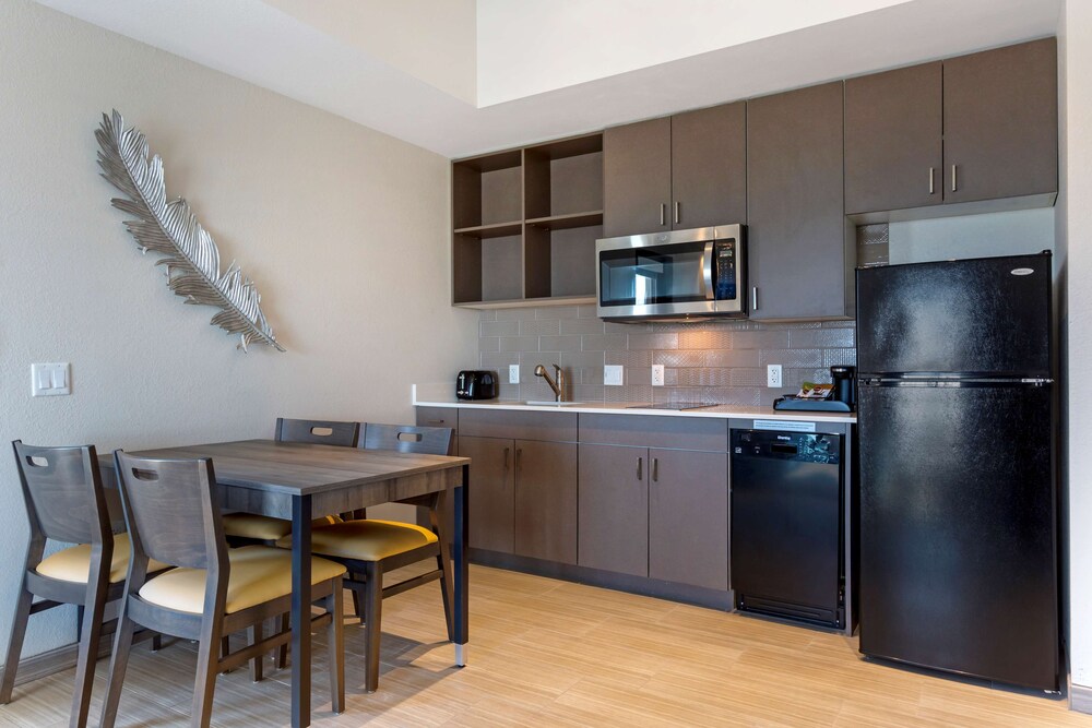 best western plus executive residency phoenix north happy valley