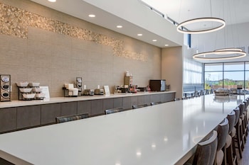 best western plus executive residency phoenix north happy valley