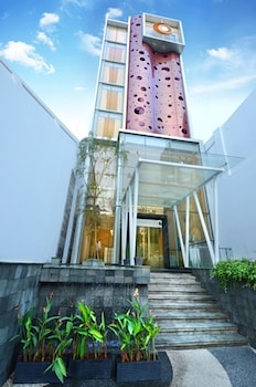 clay hotel jakarta