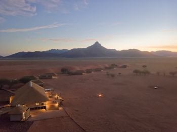 Kwessi Dunes,Namib Rand Nature Reserve Sesriem,3.5 star