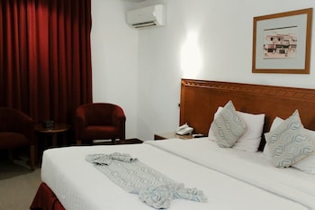 sofyan hotel cut meutia