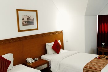 sofyan hotel cut meutia