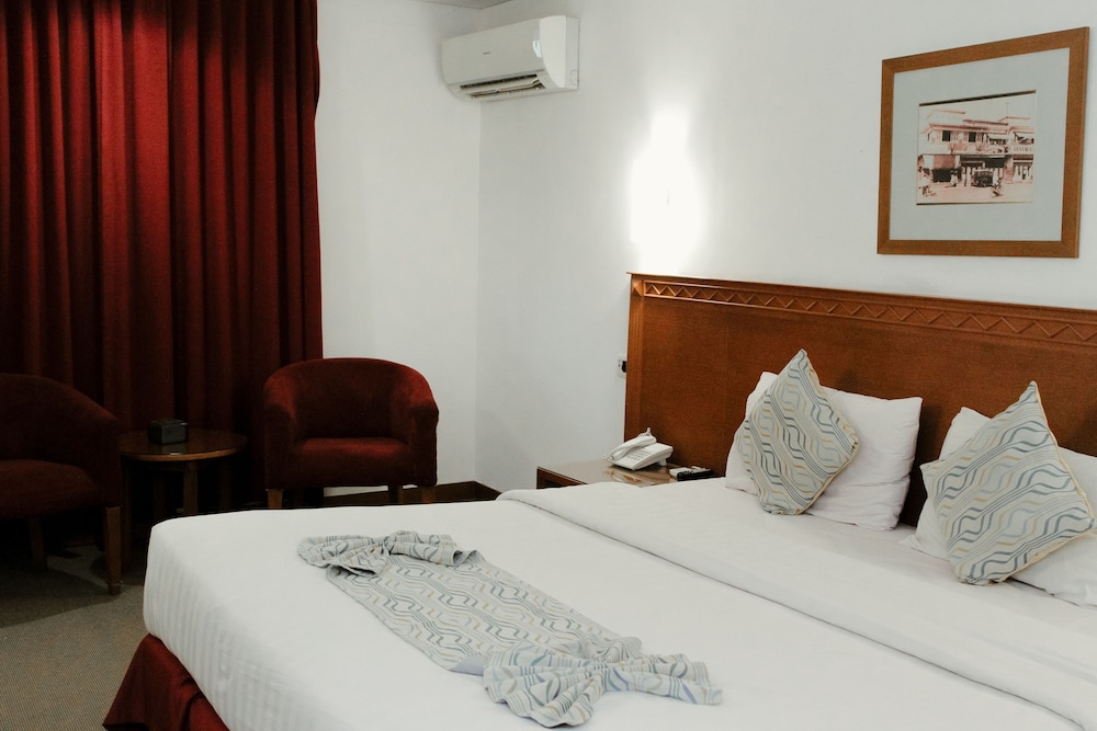 sofyan hotel cut meutia