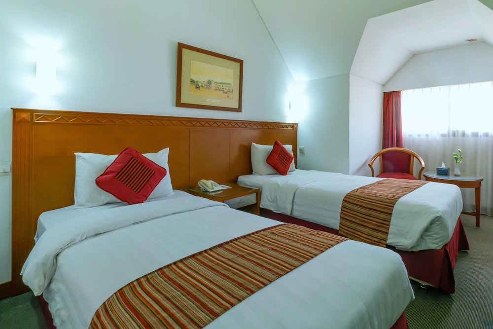 sofyan hotel cut meutia