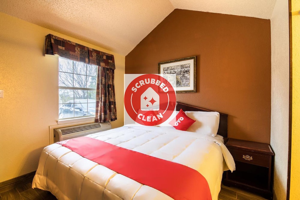 oyo hotel decatur tx hwy 287 northwest