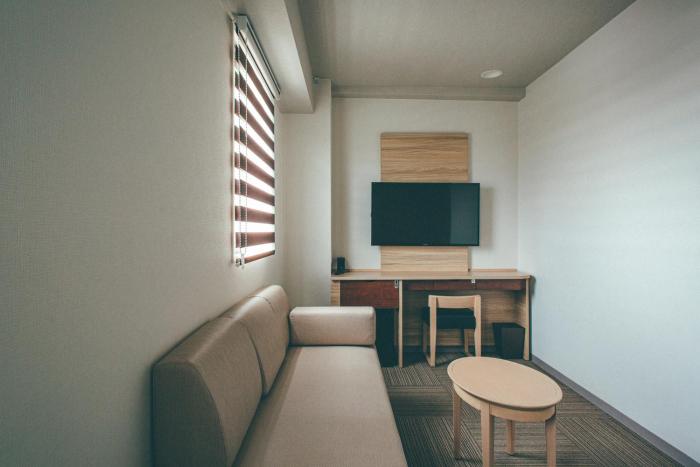 kuretake inn premium ogakiekimae