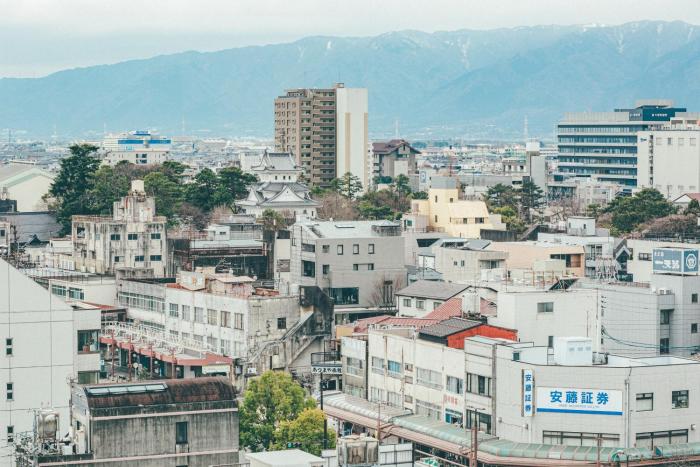 kuretake inn premium ogakiekimae