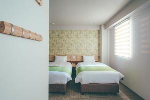 kuretake inn premium ogakiekimae