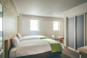 kuretake inn premium ogakiekimae