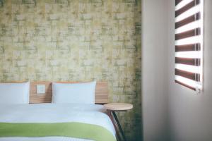 kuretake inn premium ogakiekimae