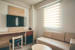 kuretake inn premium ogakiekimae