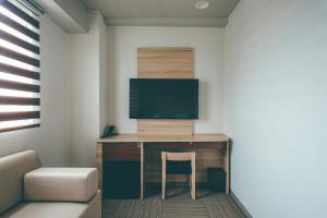 kuretake inn premium ogakiekimae