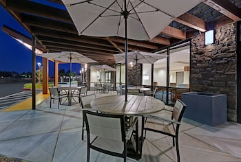 towneplace suites by marriott sacramento airport natomas