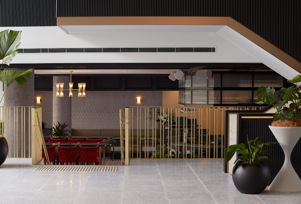 hotel x brisbane fortitude vly vignette collection an ihg hotel