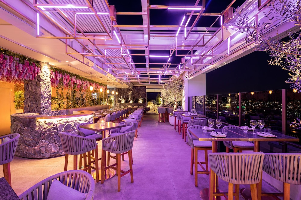 hotel x brisbane fortitude vly vignette collection an ihg hotel