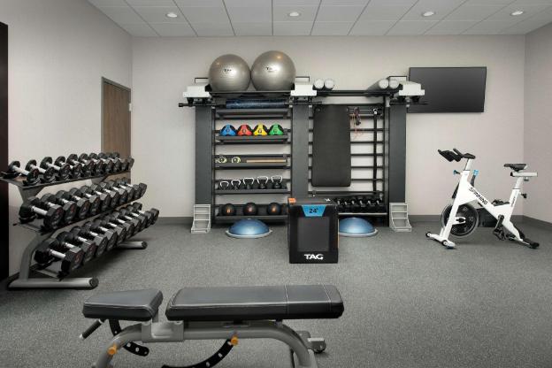 hampton inn and suites lexington columbia