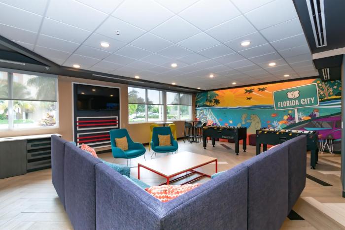 tru by hilton florida city