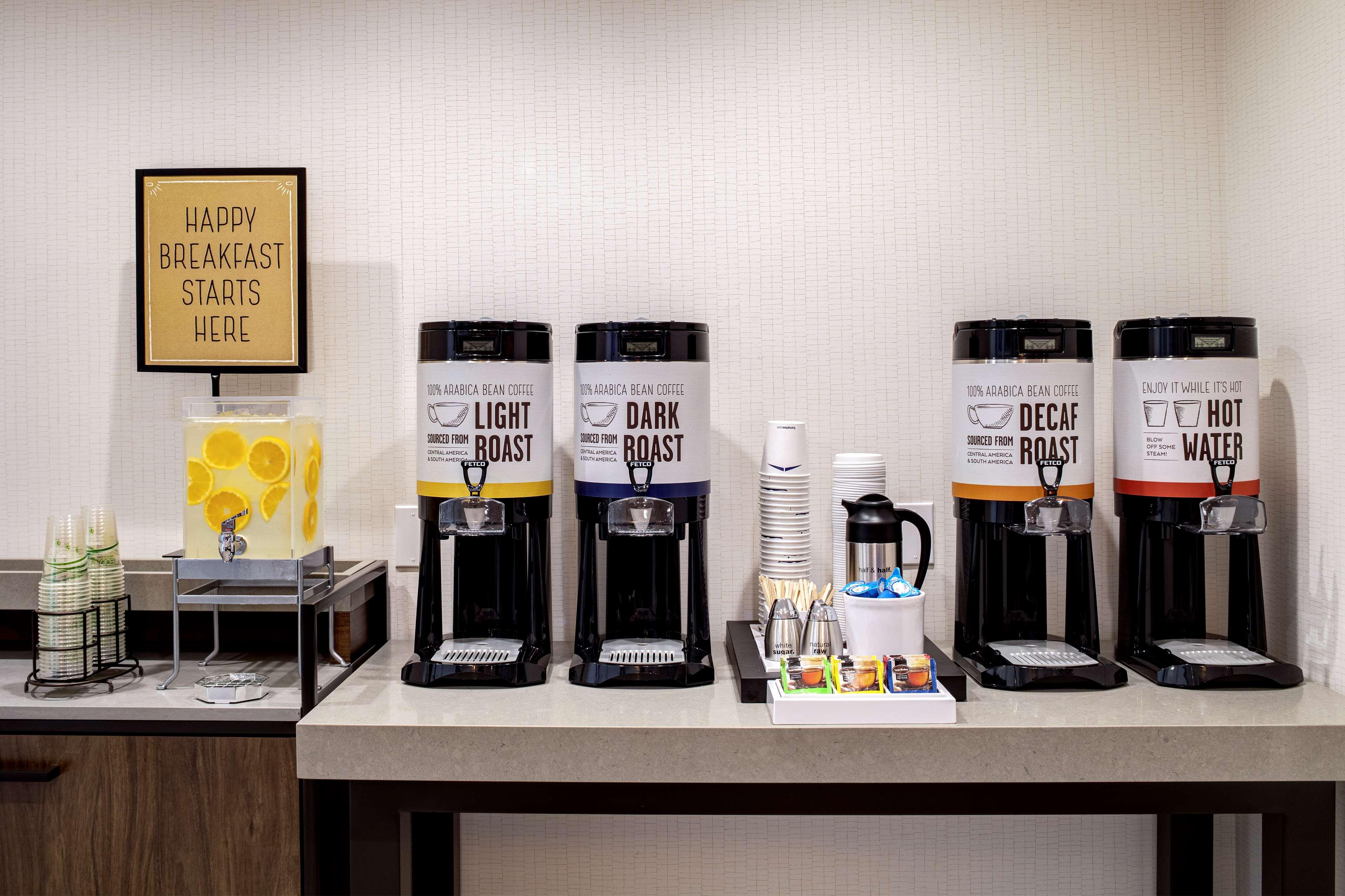 hampton inn and suites indio