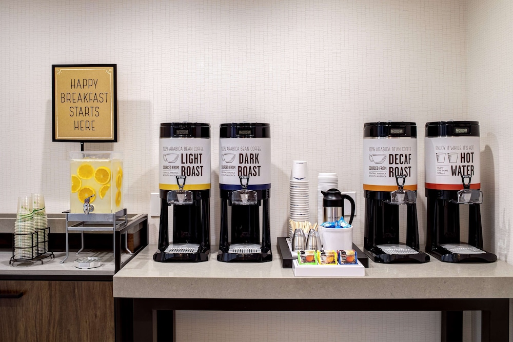 hampton inn and suites indio