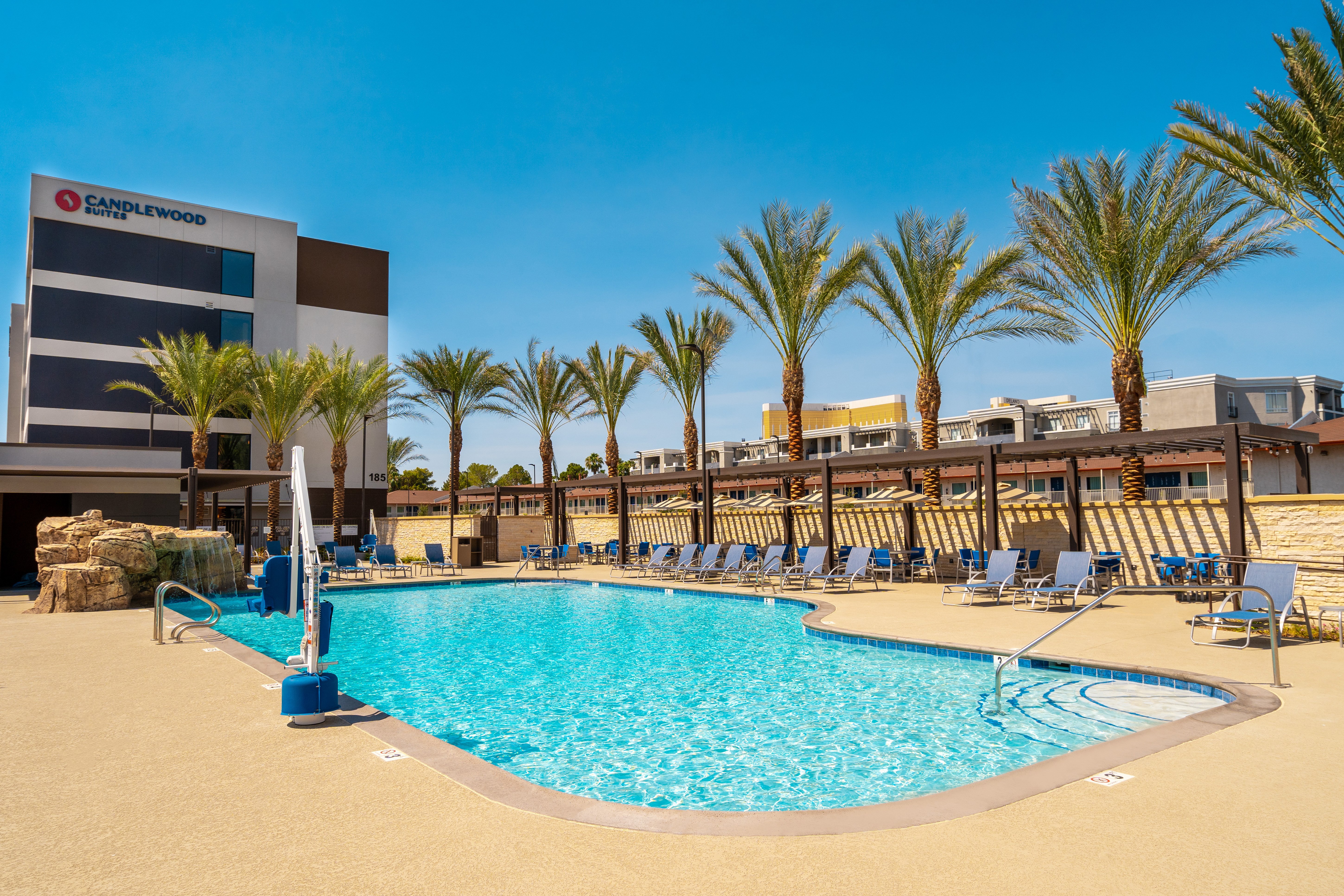candlewood suites las vegas e tropicana an ihg hotel