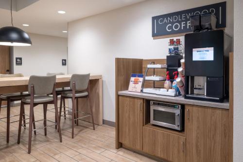 candlewood suites las vegas e tropicana an ihg hotel