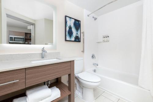 candlewood suites las vegas e tropicana an ihg hotel