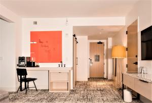 reverb by hard rock atlanta downtown