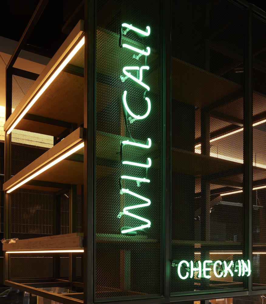 reverb by hard rock atlanta downtown