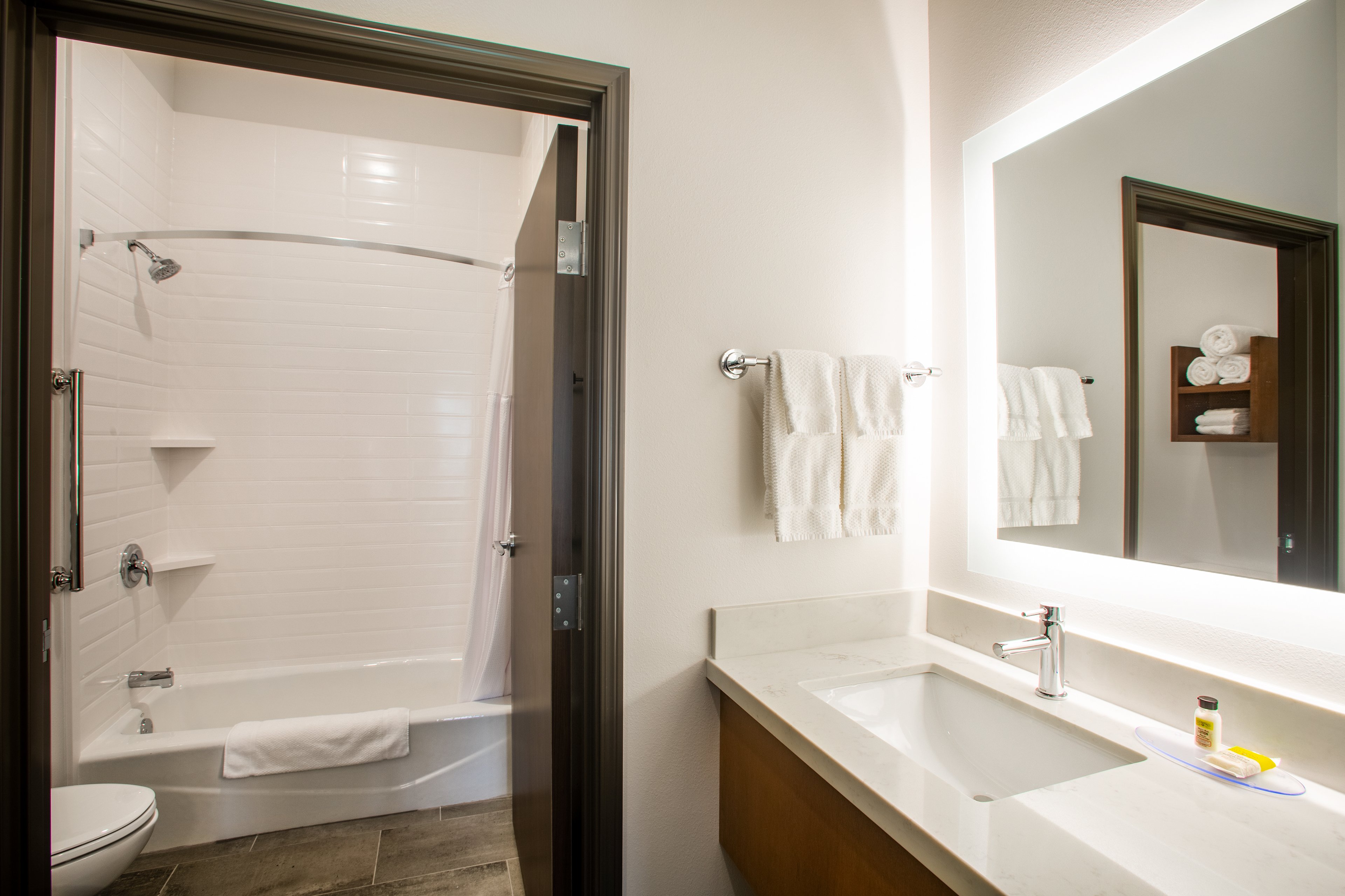 staybridge suites sioux falls southwest an ihg hotel