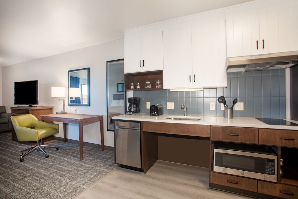 staybridge suites sioux falls southwest an ihg hotel