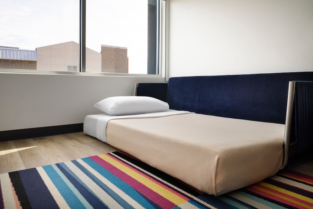 aloft orlando lake buena vista