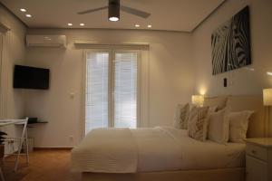 the infinity 180 luxury suites adults only